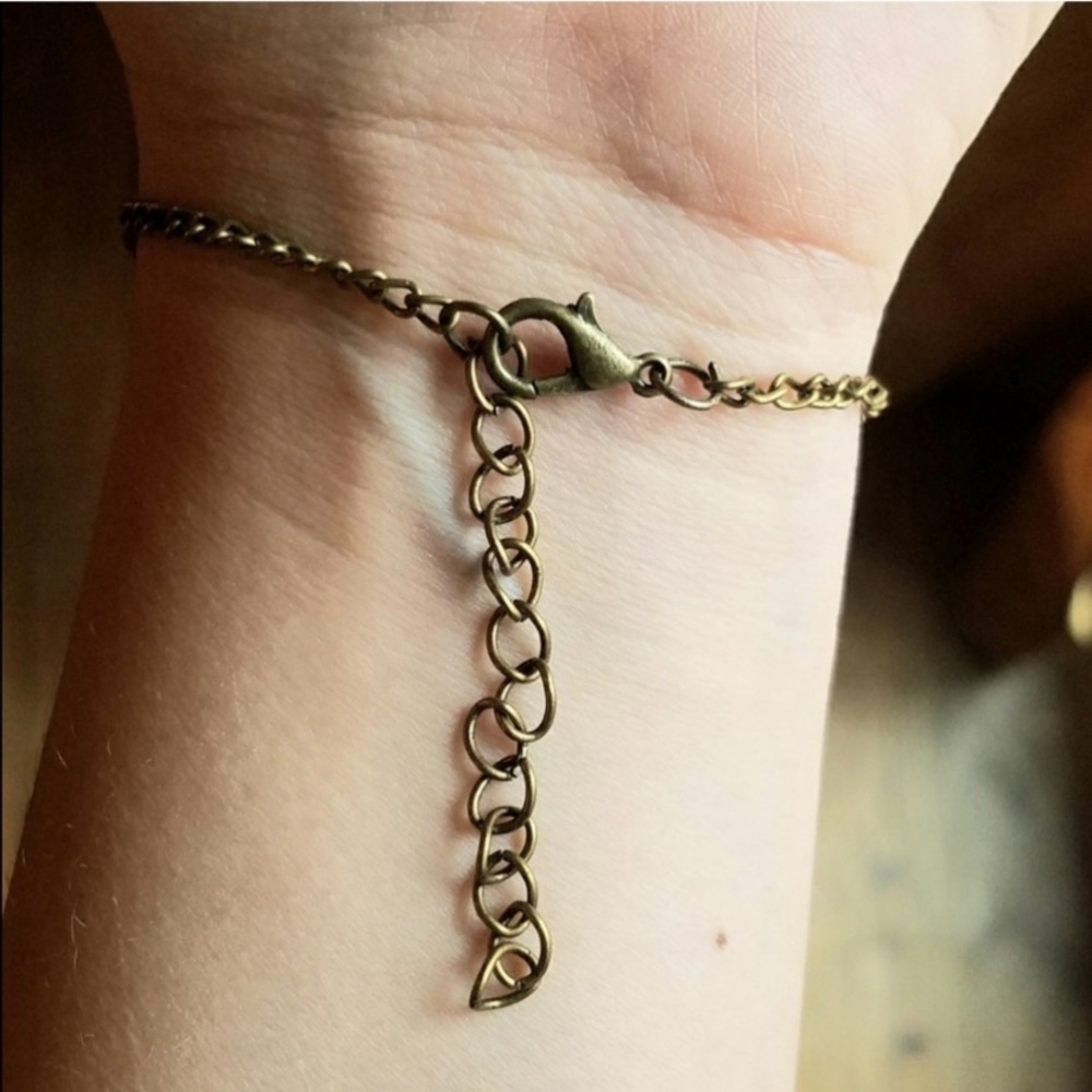 NEW Harry Potter Golden Snitch Wing Bracelet Bronze Chain Lobster Clasp - Picture 4 of 5